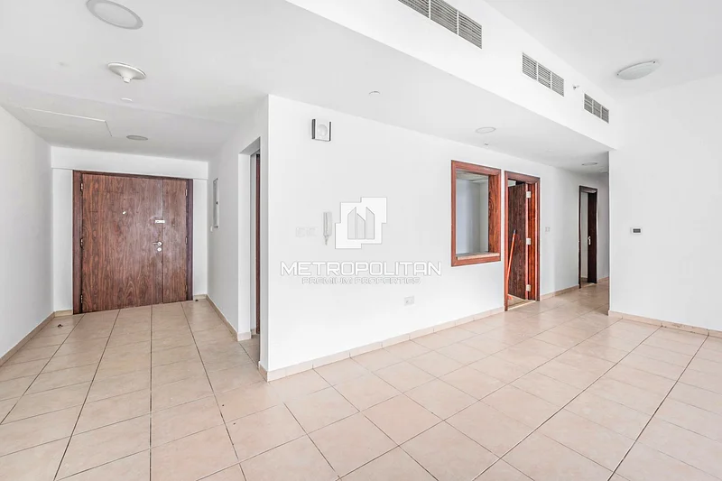 Spacious | Burj Khalifa View | With Maids Room63793188230530113