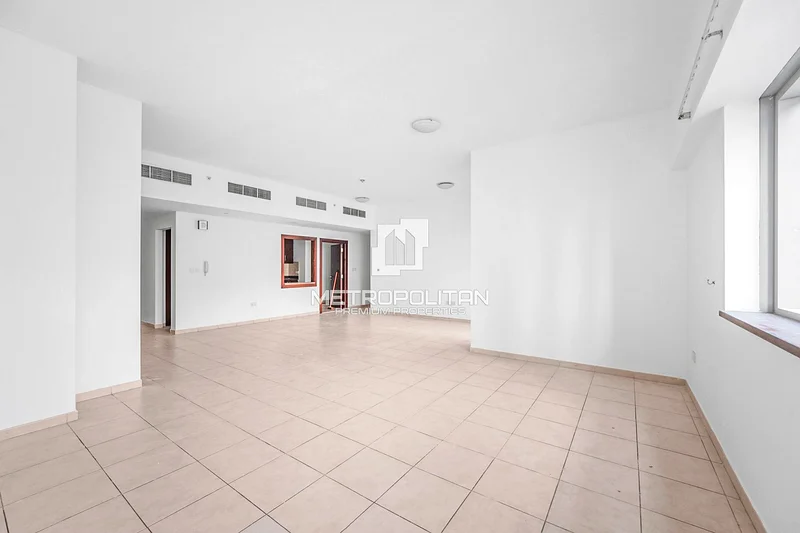 Spacious | Burj Khalifa View | With Maids Room63793188230530114
