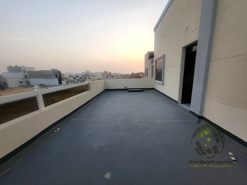 فيلا 3 غرف نوم - فناء كبير - ملكية حرة - فيلا زاوية63894480265859111