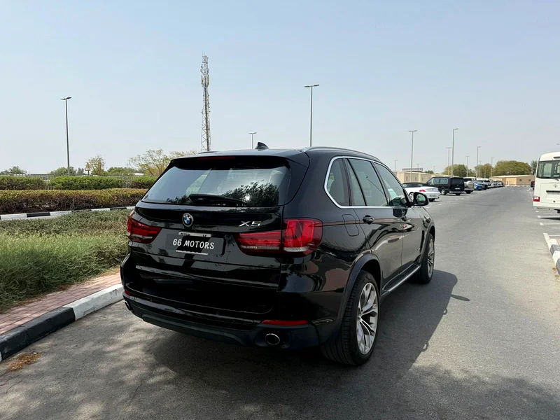 مواصفات BMW X5 GCC 201763484941815554113