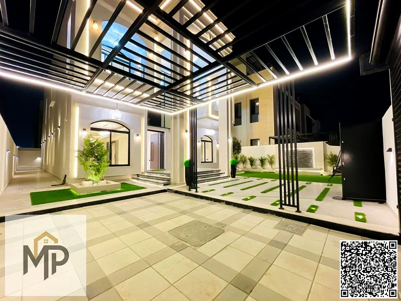 The most luxurious villas for sale with a classic design, a large garden, a roof, 5 master rooms, no service fees, and free ownership for all national63880835280258113