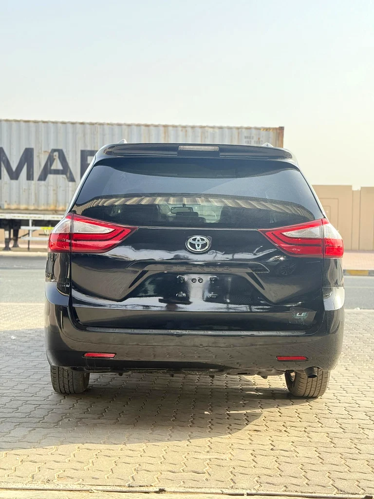 TOYOTA SIENNA 2015 LE63484283853954112