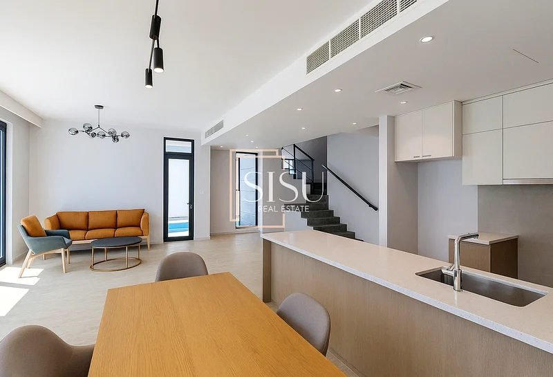 Golf View | Vacant | Upgraded | No Agents64042905640963113