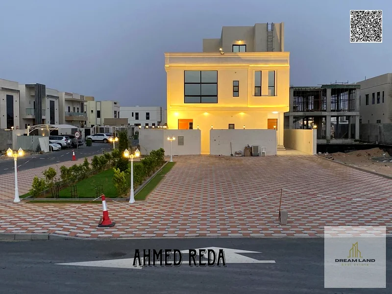 Do you dream of owning a luxurious home with super deluxe finishing in a strategic location close to all services? Now is your perfect opportunity. Ow63880510842371110