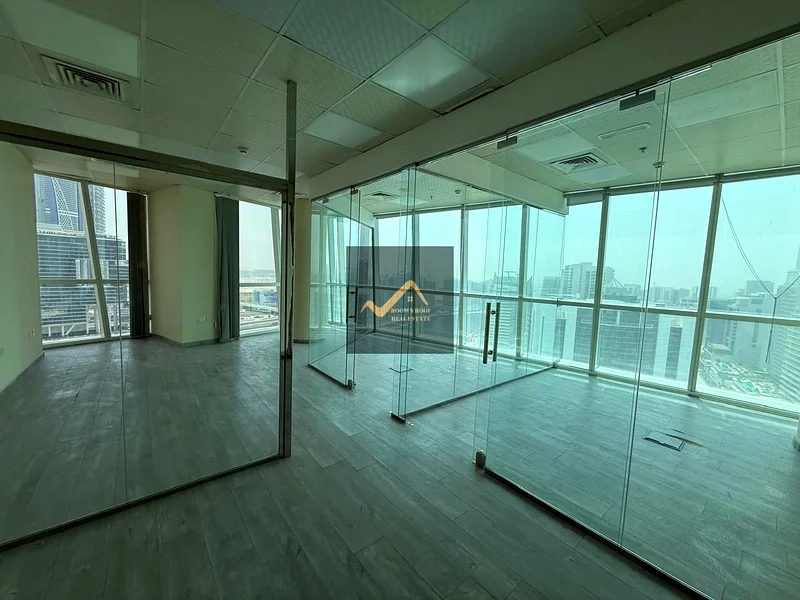 BEST DEAL | OFFICE WITH PARTITIONS | BUSINESS BAY63620855712130111