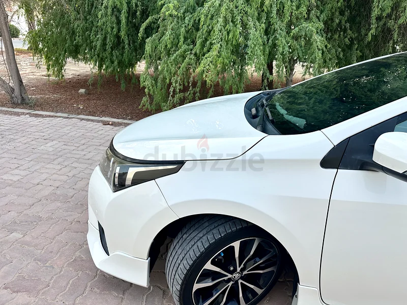 Toyota Corolla Altis 201563484505277314112