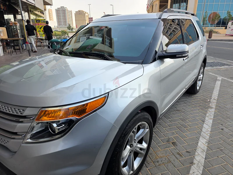Ford Explorer 2015 Limited. Outsdanding condition63488745200131113