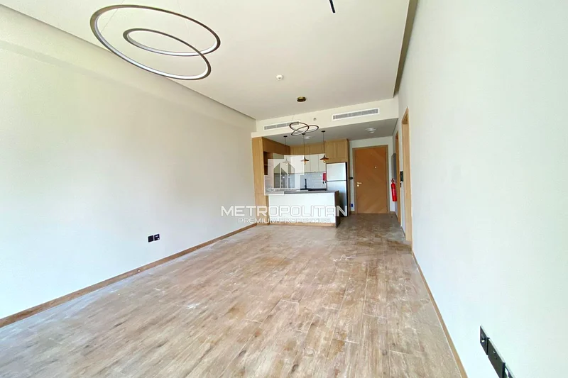 شبه مفروشة | مع أجهزة المطبخ | شاغرة63780032863875111