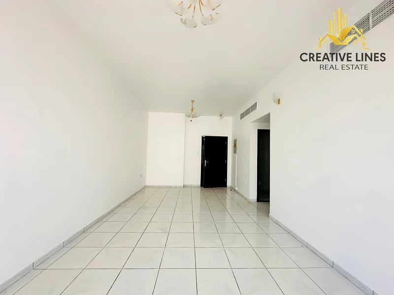 شقة بغرفة نوم واحدة بدون تكييف مناسبة فقط للعائلة || قريبة من محطة مترو || شرفة63745470984195112