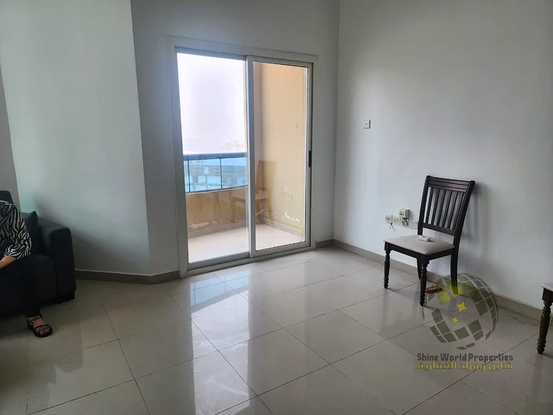 شقة فاخرة مكونة من 3 غرف نوم للبيع في أبراج الخور – عجمان63870675915009114