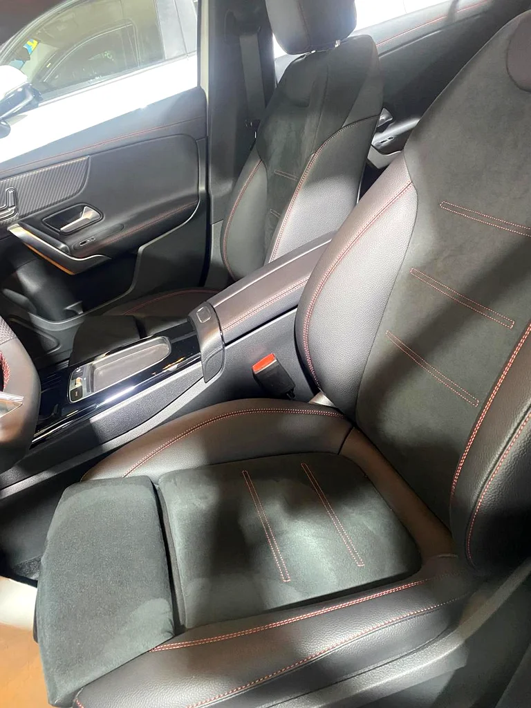 Mercedes A200 | full option Brand new63488379839874114