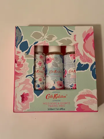 New Cath Kidston Bath and Body Travel Set