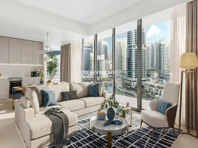 Canal View | High floor | Spacious64040470250114110