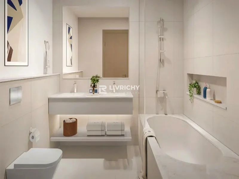 Canal View | High floor | Spacious64040470250114114