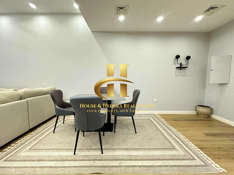 Fully Furnished | Upgraded Layout | Spacious63782019580674113