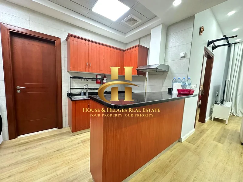 Fully Furnished | Upgraded Layout | Spacious63782019580674112