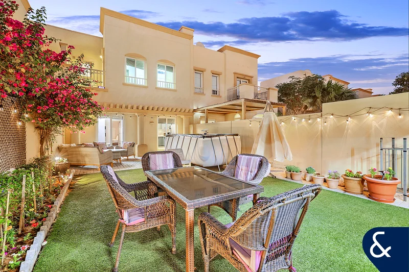 Upgraded | Furnished 4M | Private Pool63728636778882113