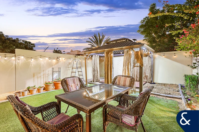 Upgraded | Furnished 4M | Private Pool63728636778882114