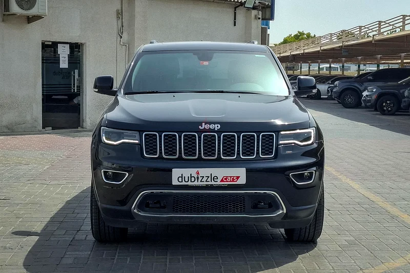 1657 درهم/شهريًا | جيب جراند شيروكي محدودة 2021 | مواصفات خليجية | المرجع 35738263490141634819111