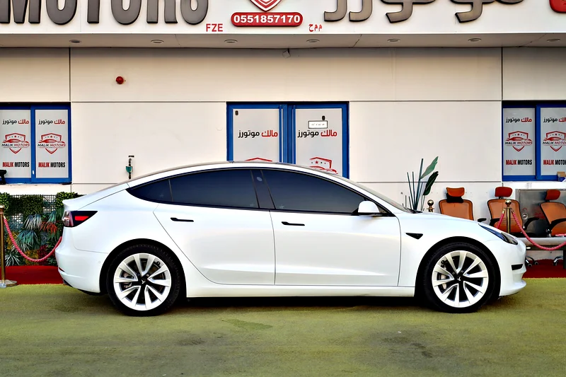 GCC SPECS TESLA MODEL 3 2022 AVAILABLE ON 0% DOWN-PAYMENT OR CASH63490661988867114
