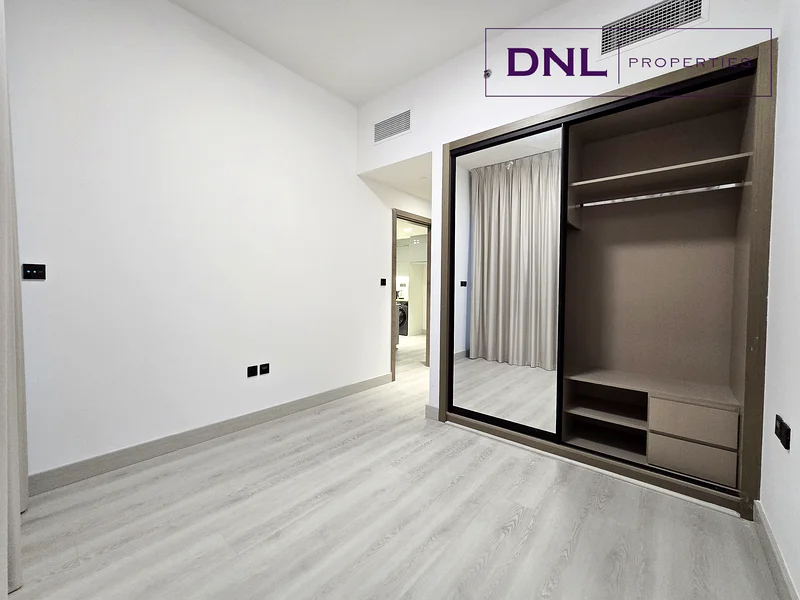 4 Cheques | Smart Home | Dubai Canal View63791563785219112