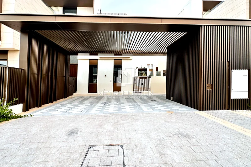 Prime Location | Multiple Options | Vacant63753557886851110