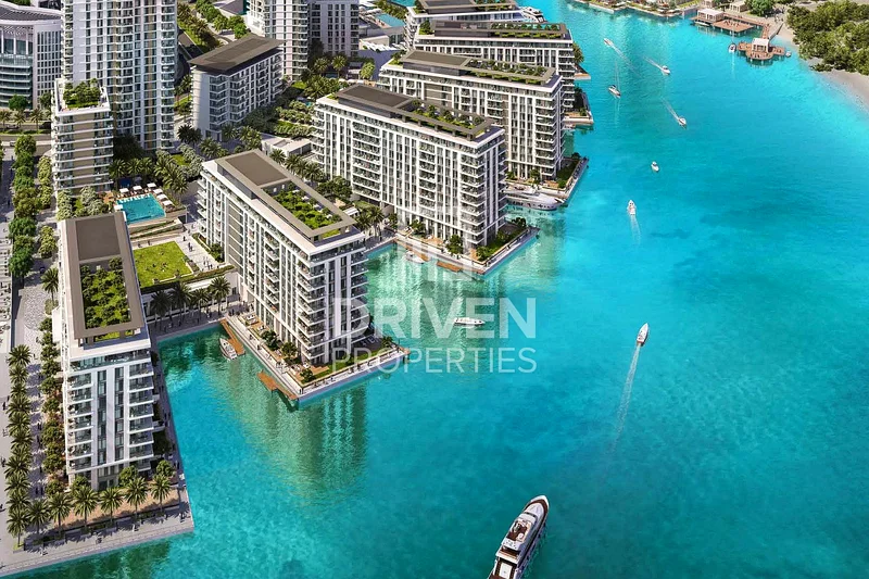 Resale | Waterfront Living | Modern Layout64027768902530110