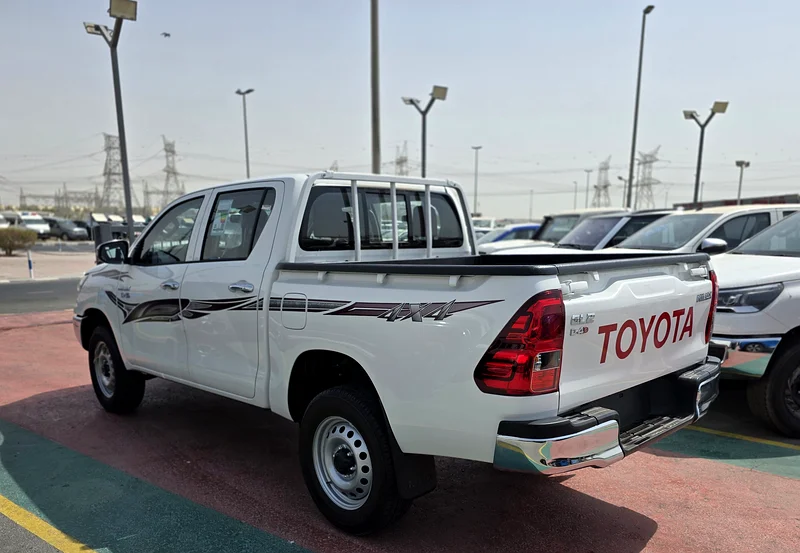 Toyota Hilux GL 2 2.4L diesel 4WD M/T 2025 Model63488078857345114