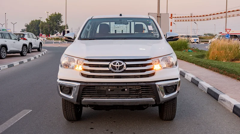 2025 Toyota Hilux DC GL2 2.4L MT Diesel63612449480707113