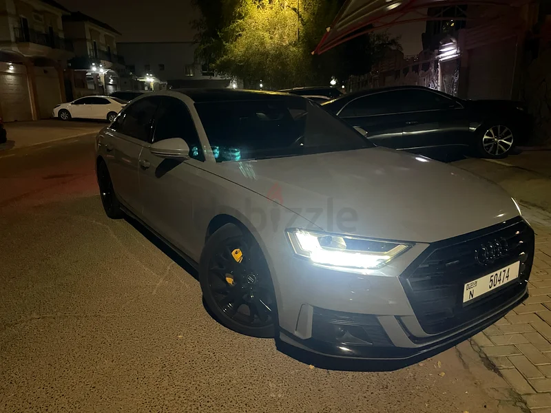 2020 GCC Audi A8 55 TFSI Quattro very clean63489197122946111