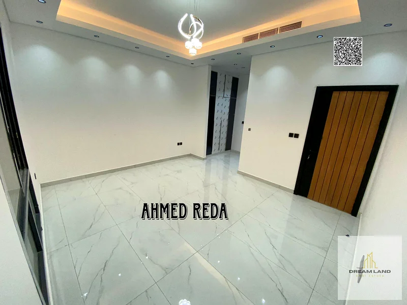 Luxurious villa for sale, two floors and a roof, including registration and ownership fees, in a strategic location - Ajman, close to Sheikh Mohammed63880510869634112
