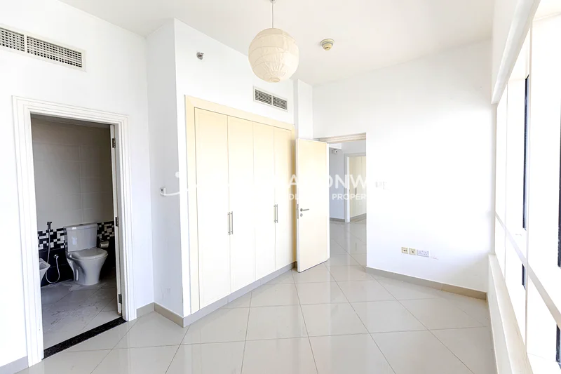 Cozy 2BR|Best Layout |Full Sea Views |Prime Area63843815836674114