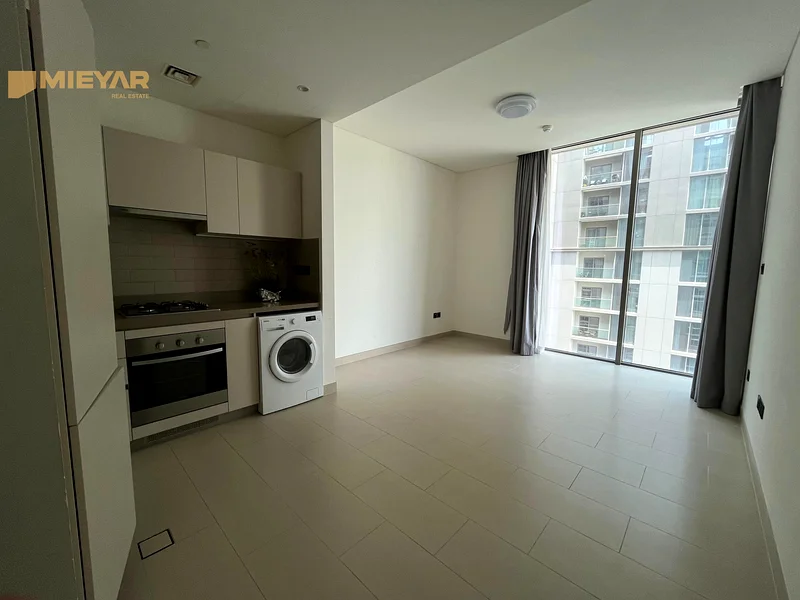 🏙️ Furnished Elegance | High-Floor Unit with Burj View | Ideal Investment in Sobha Creek Vistas A63758060228225110