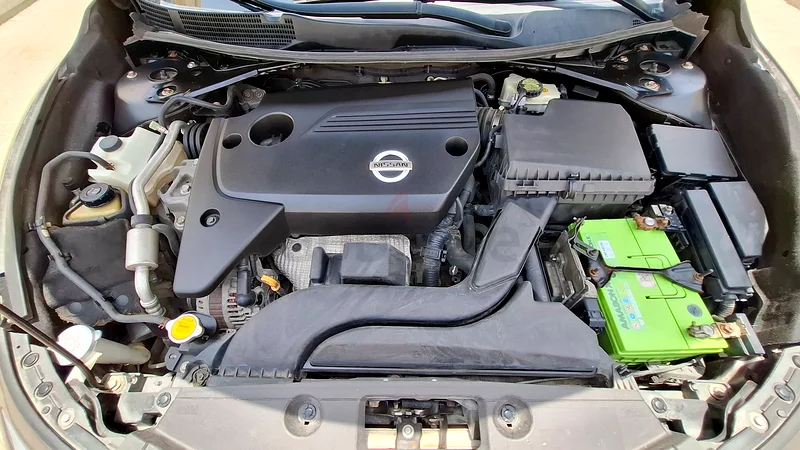 Nissan Altima 2015 | American Specs | 20000 AED63484252706433112