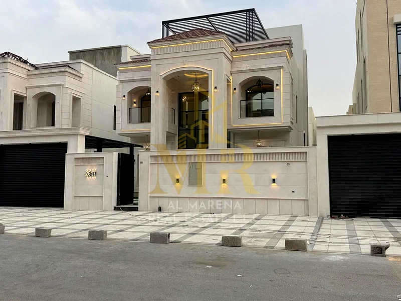 The most luxurious villas for sale with a classic design, featuring a large garden and a roof. It has 5 master bedrooms on an area of 4,225 sq ft, wit63880618857730112