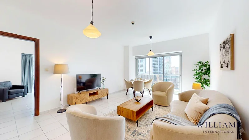VACANT | POOL VIEW | FURNISHED64036305095043114
