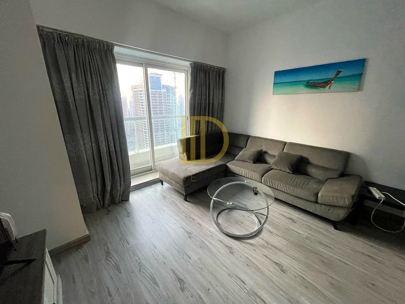 Specious 2 BHK | Furnished | High Floor | Sea View63749830156547114