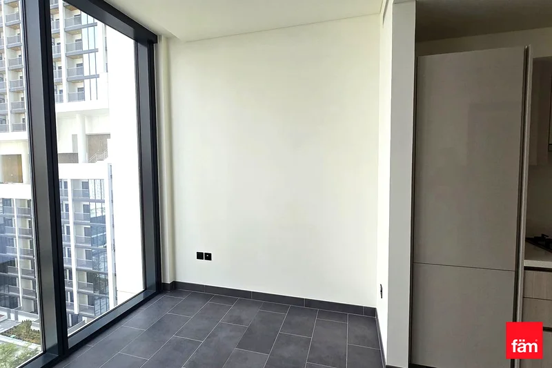 Brand New | Spacious | Bright | Modern Luxury64017854386307114