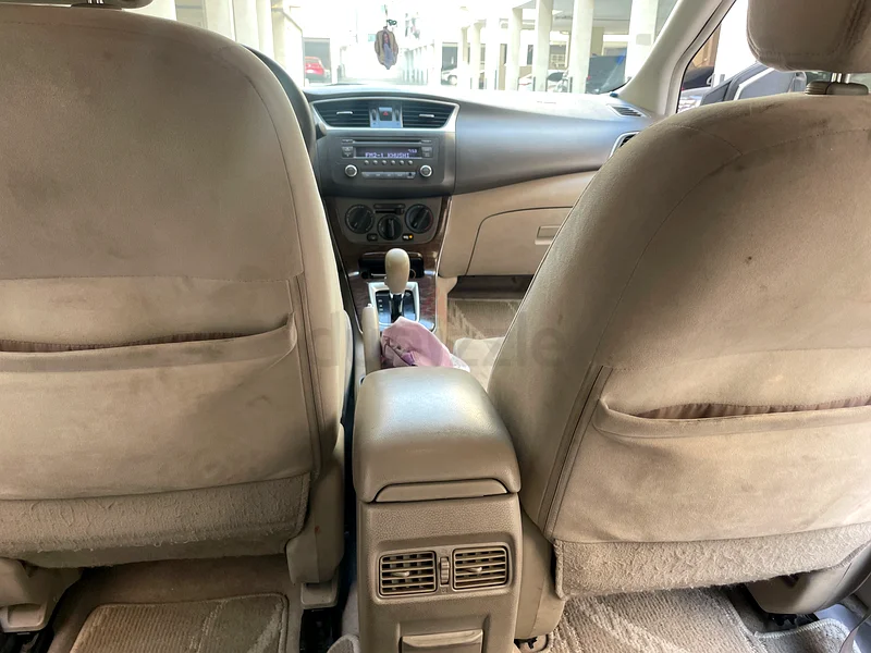 Nissan Sentra with excellent condition sport model63484188803329114