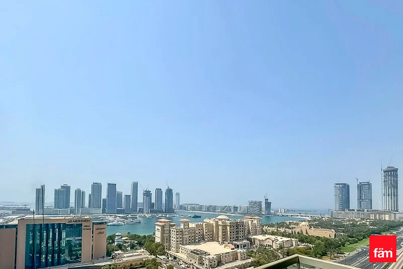 شقة من 3 غرف نوم مع إطلالة على البحر63776124646275110