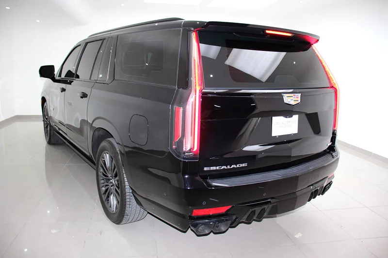 Escalade ESV 6.2L Supercharged V-Series63490982402818112