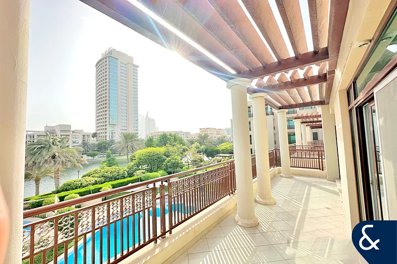 2 Bed | Full lake views | Great condition63921275809922110