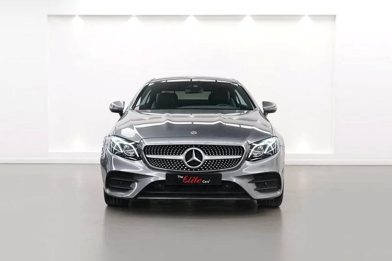 مرسيدس E 200 كوبيه 2020 / دول مجلس التعاون الخليجي / قيادة منخفضة / تنجيد خشبي63488410982657114