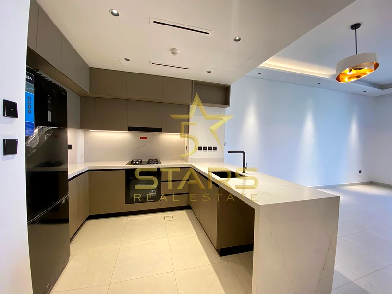 وحدة حديثة | مطور بآوتكي | مقابل للمول63787594071171114