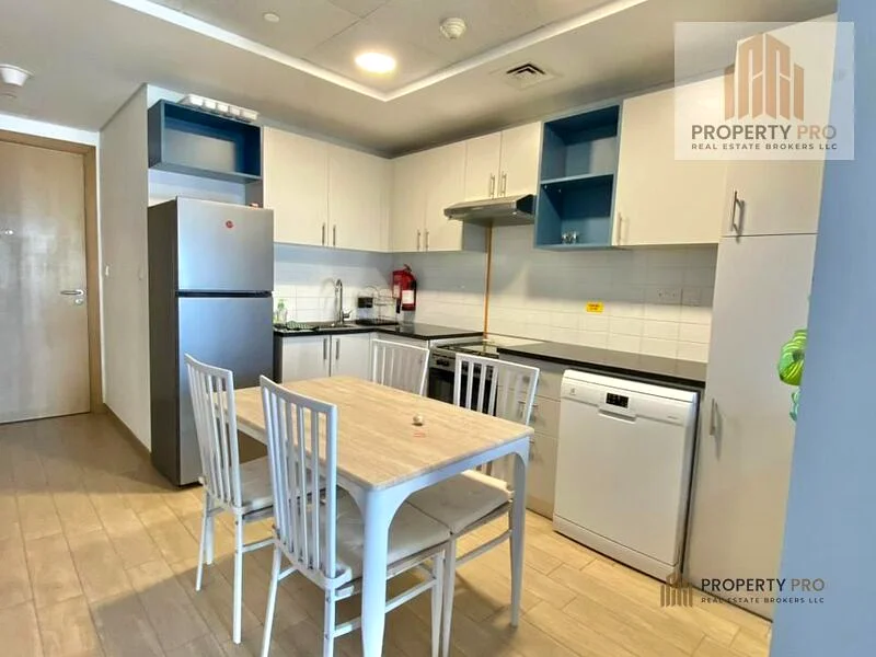 CLOSE TO METRO|  POOL VIEW| CHILLER FREE63943005713409113