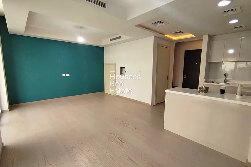 ROOFTOP | CORNER VILLA | NEAR TO POOL | VACANT63740961673475113
