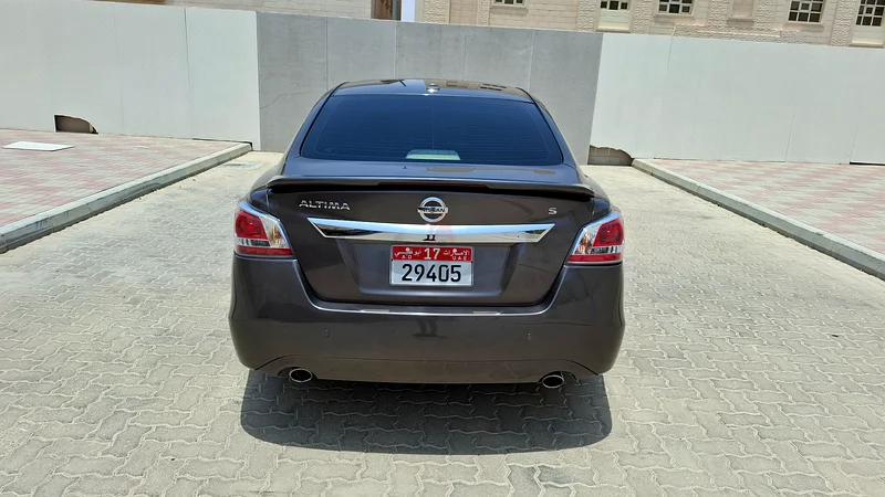 Nissan Altima 2015 | American Specs | 20000 AED63484252706433114