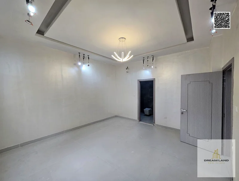 For sale, a villa at an excellent and negotiable price, with a large courtyard, freehold for all nationalities for life, with the possibility of easy63896859805059112