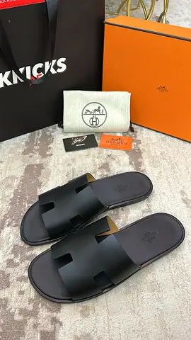 Hermes Izmir Sandals ‘Black’