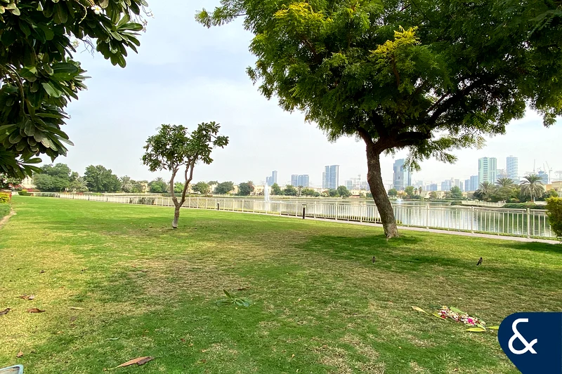 FULLY FURNISHED | VACANT | BIG PLOT63922626055937112